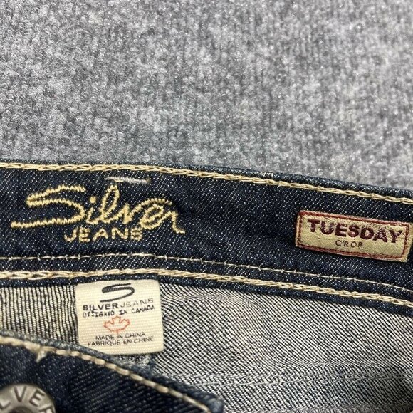 Silver Jeans Tuesday Crop Womens 24 Blue Denim Distressed Whiskered Stretch New - Picture 8 of 12